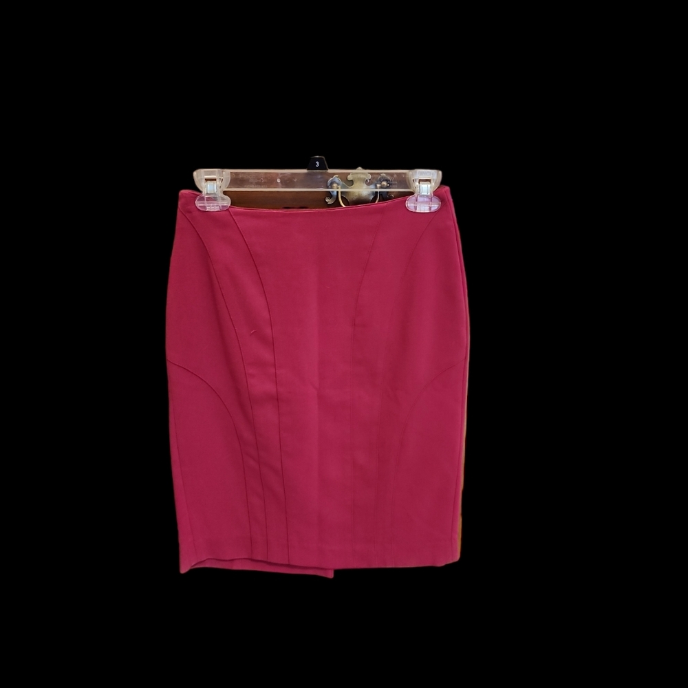Pink pencil skirt